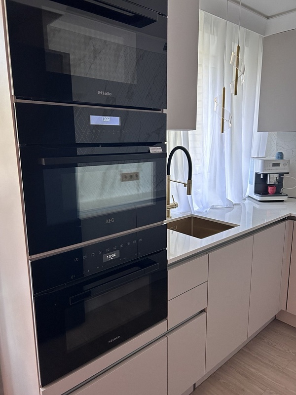 Кухонный гарнитур 