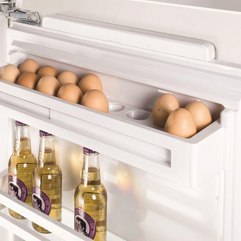 Встраиваемый комбинированный холодильник-морозильник ICBNe 5123 серия Plus